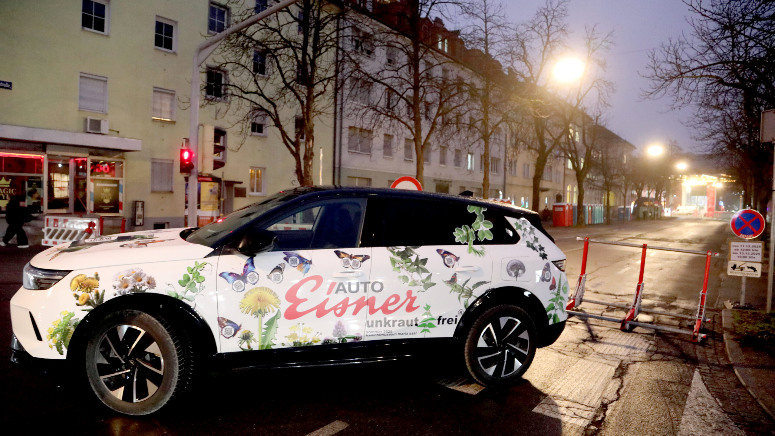 Promowagen an der Kreuzung Bahnhofstraße und Gabelsberger-Straße