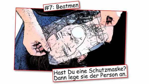 Herz-Druck-Massage: Schutzmaske auflegen